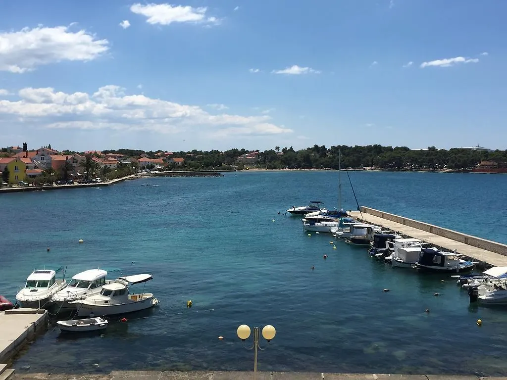 Guest House Punta Grzan Petrcane