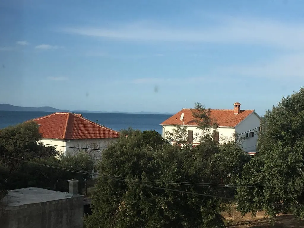 Guest House Punta Grzan Petrcane 3*,