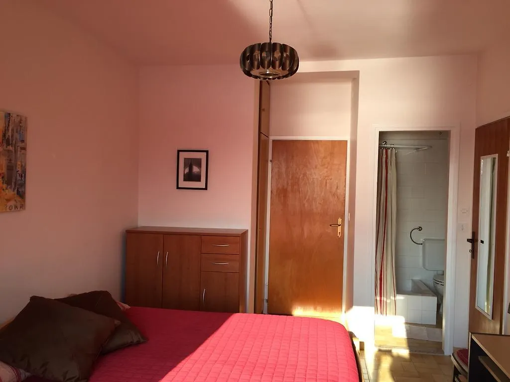 Guest House Punta Grzan Petrcane